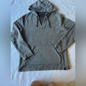 Lucky Brand Men’s grey sweater hoodie size L. Really nice shape.